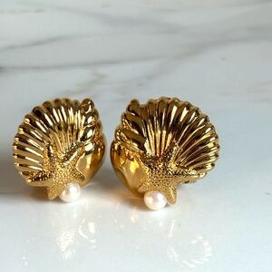 Vintage Avon 90s Gold Seashell Starfish Pearl Clip Earrings Coastal Statement